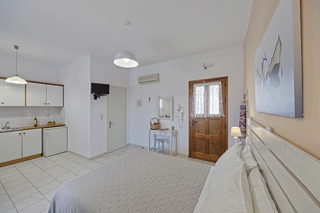 Letta'S Apartments ファイニカス エクステリア 写真