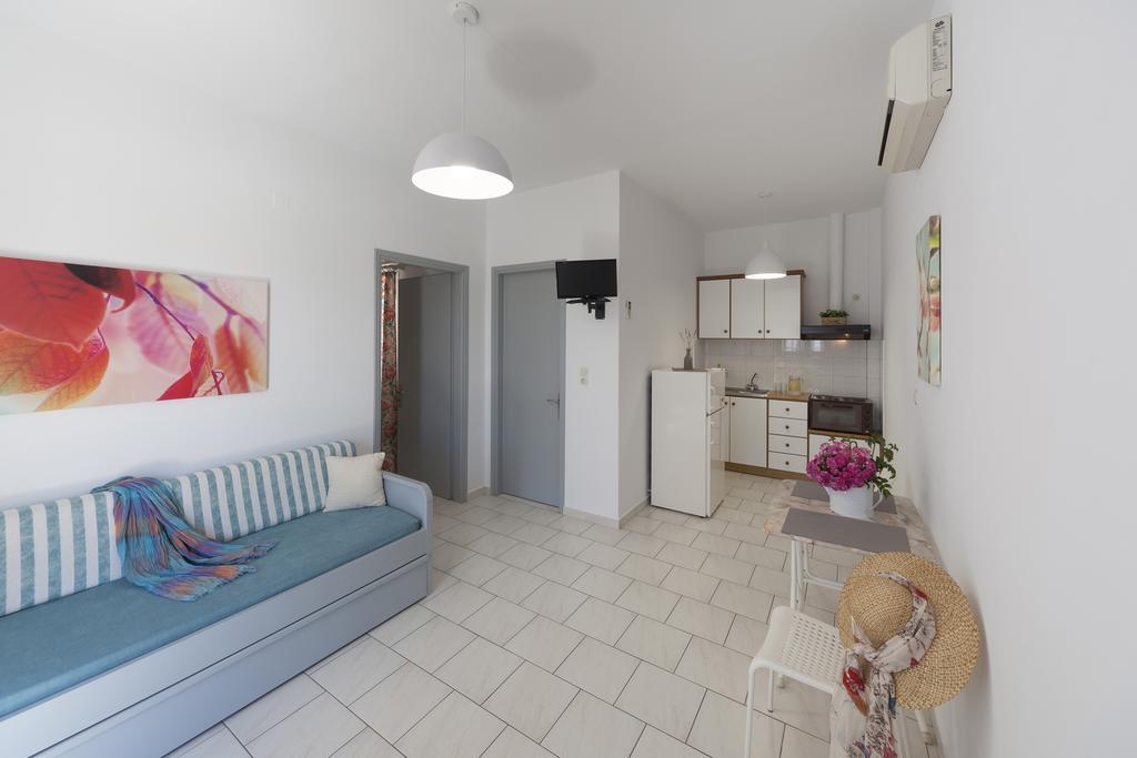 Letta'S Apartments ファイニカス エクステリア 写真
