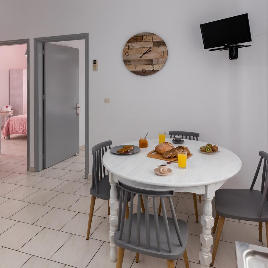 Letta'S Apartments ファイニカス エクステリア 写真